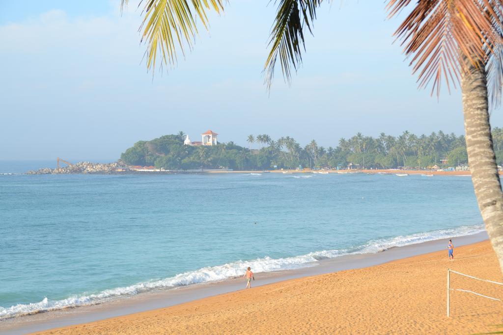 Surfcity Guesthouse Unawatuna Eksteriør bilde